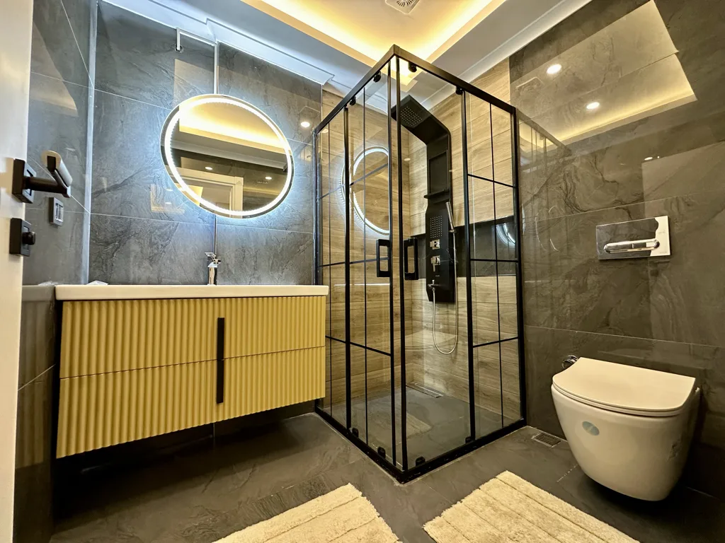 Aderans daire içi, banyo