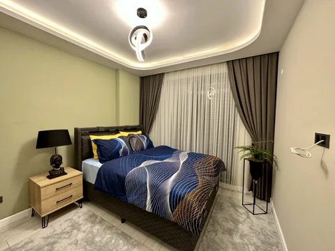 Aderans daire içi, yatak odası