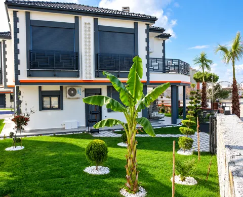 Daymoon City 2 villa girişi ve peyzaj detayı